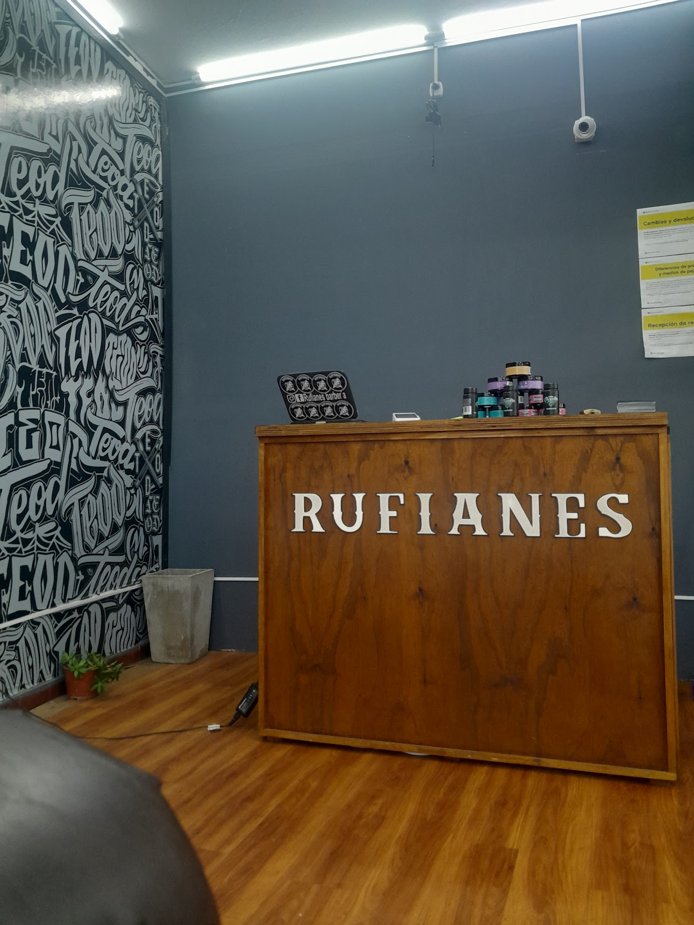 RUFIANES MAIPU VTE.LOPEZ 1579